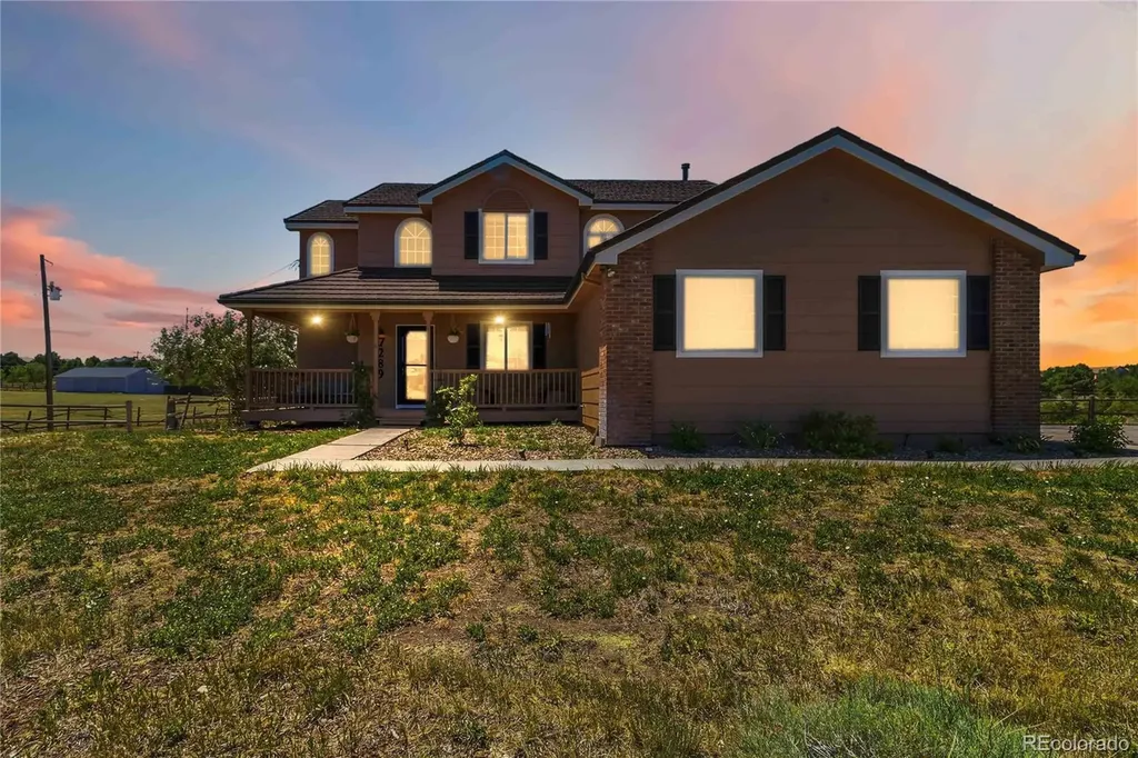 7289 S Ireland Way Centennial CO 80016