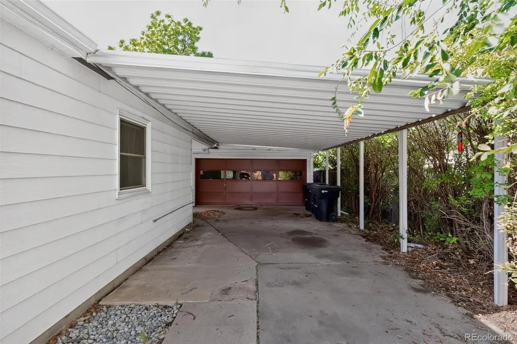 1730 Hoffman Way Denver CO 80229