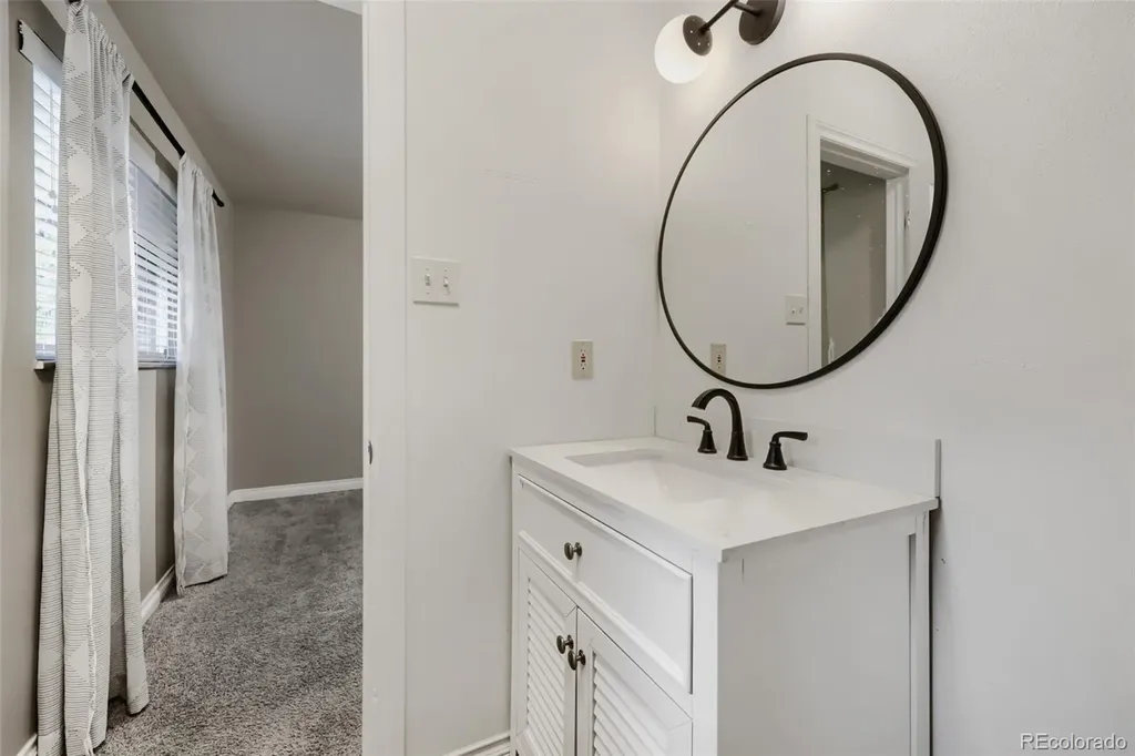 1471 S Welch Court Lakewood CO 80228