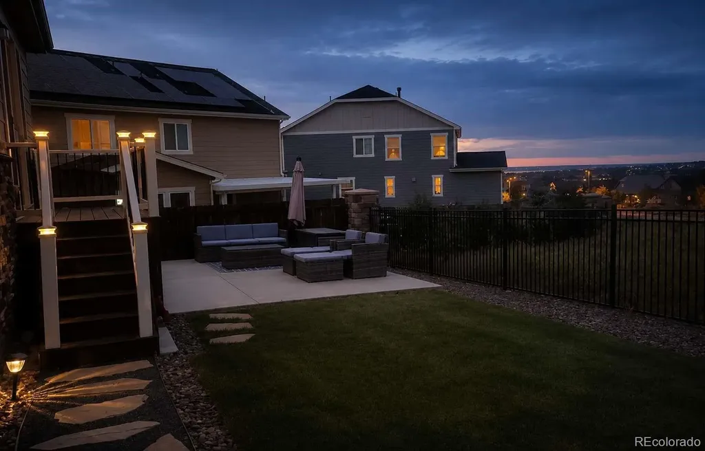 7768 S Old Hammer Way Aurora CO 80016
