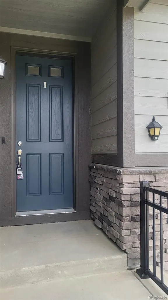 7768 S Old Hammer Way Aurora CO 80016