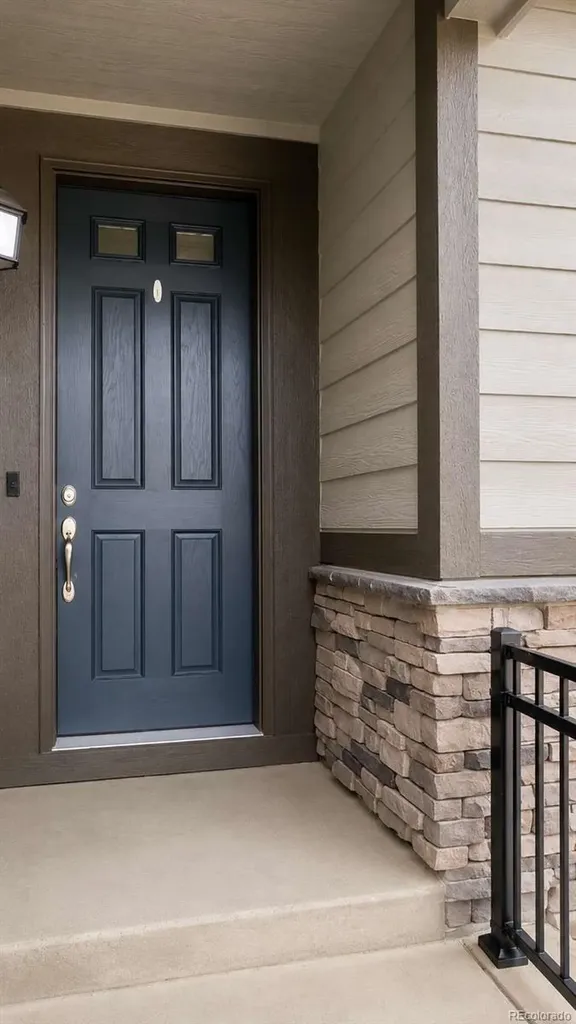 7768 S Old Hammer Way Aurora CO 80016