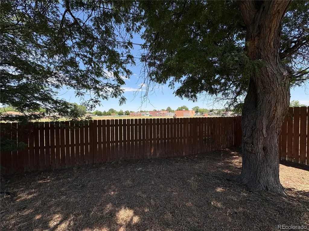 10672 Loren Lane Denver CO 80233