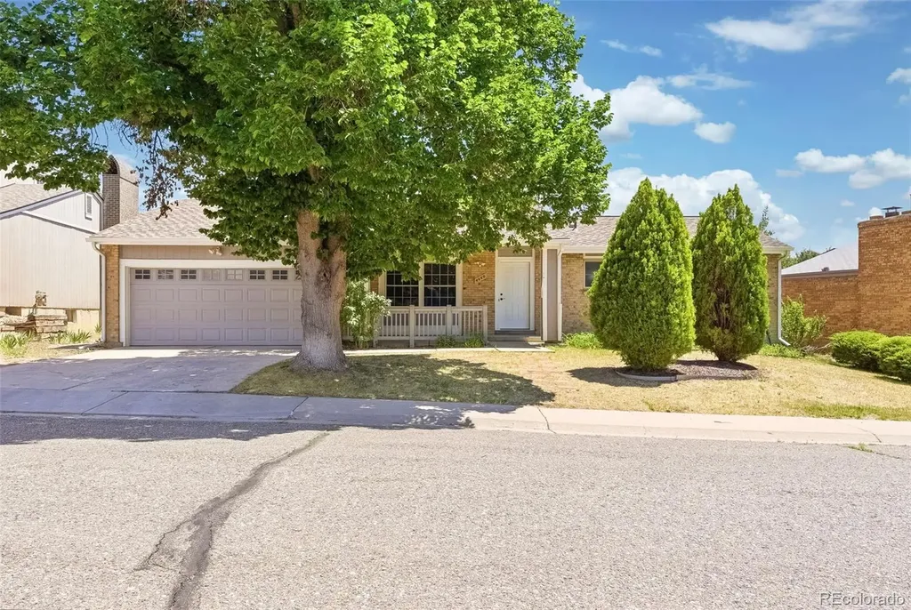 4660 S Idalia Street Aurora CO 80015