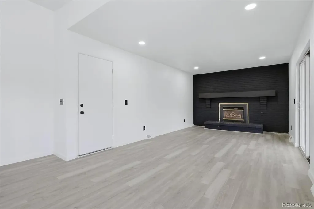 4660 S Idalia Street Aurora CO 80015