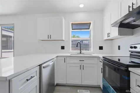 4660 S Idalia Street Aurora CO 80015