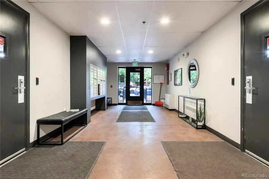 1623 Saint Paul Street Denver CO 80206