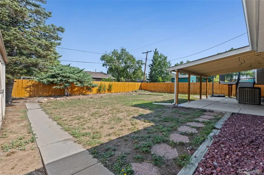 8177 Ames Way Arvada CO 80003
