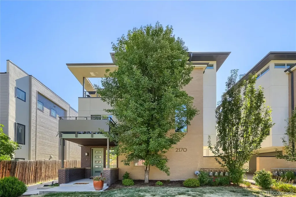 Denver CO, 2170 S Josephine Street, Unit 2