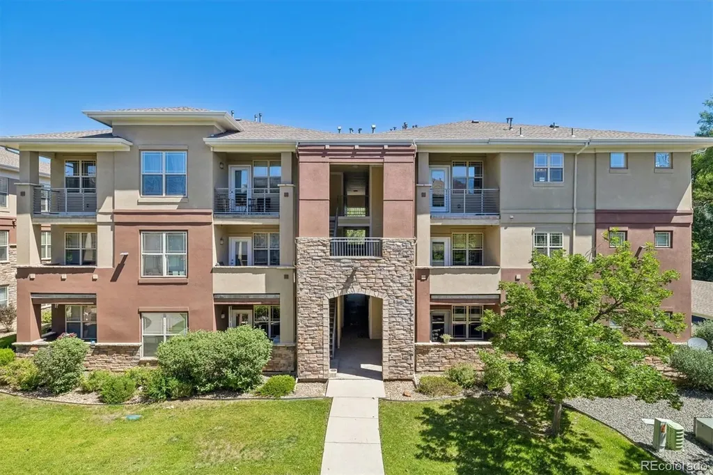 8073 W 51st Place Arvada CO 80002