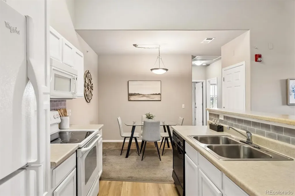 8073 W 51st Place Arvada CO 80002