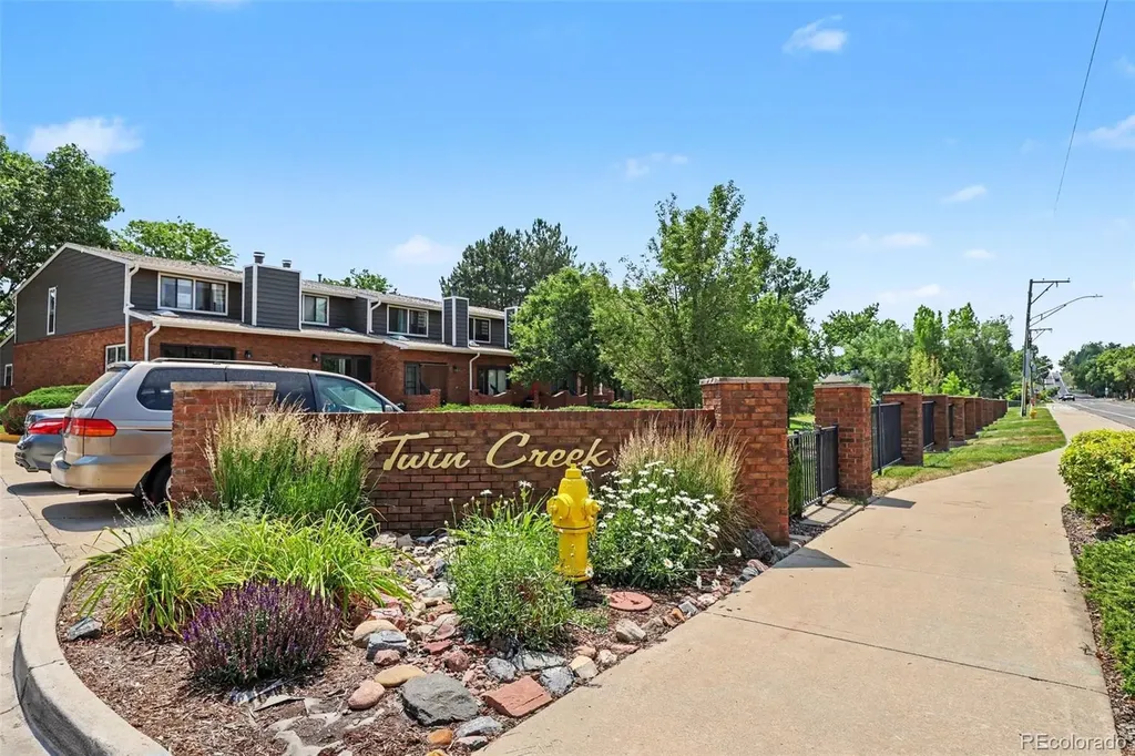 Arvada CO, 11570 W 70th Place, Unit A