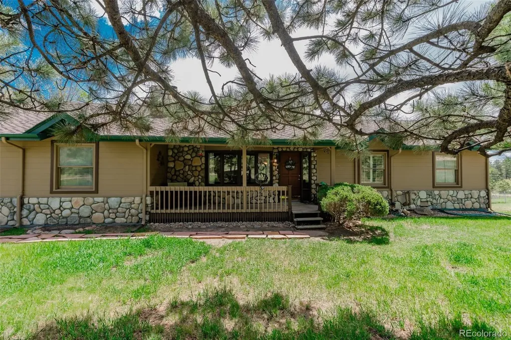 11782 E Basswood Lane Franktown CO 80116