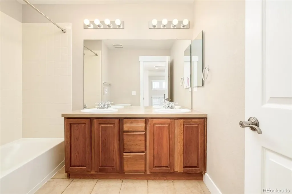 2656 Geneva Street Denver CO 80238