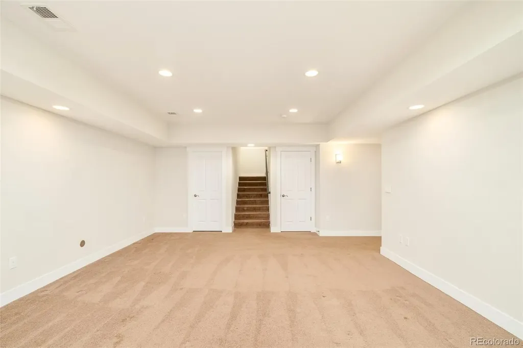2656 Geneva Street Denver CO 80238