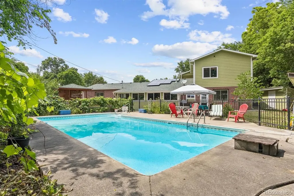 8090 W 19th Avenue Lakewood CO 80214