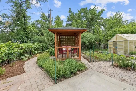 8090 W 19th Avenue Lakewood CO 80214