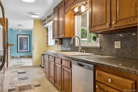 8090 W 19th Avenue Lakewood CO 80214
