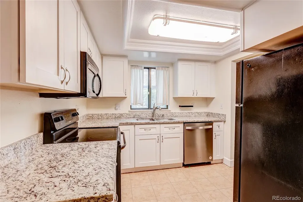 2490 S Worchester Court Aurora CO 80014