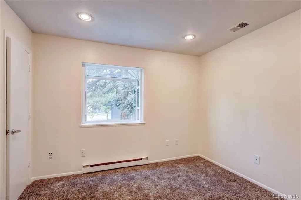 2490 S Worchester Court Aurora CO 80014