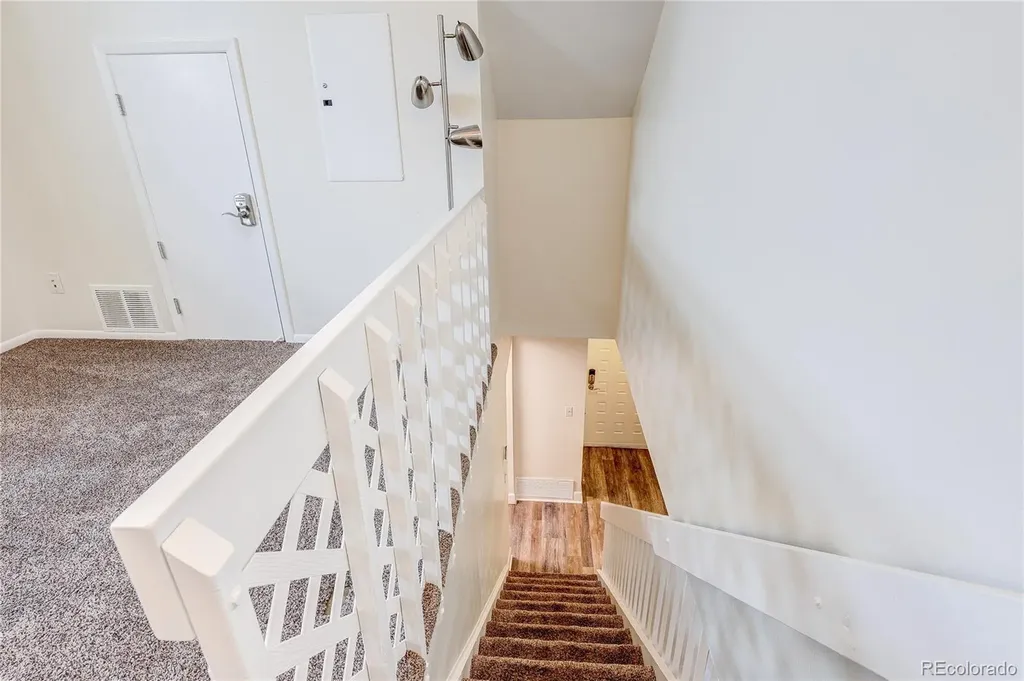 2490 S Worchester Court Aurora CO 80014