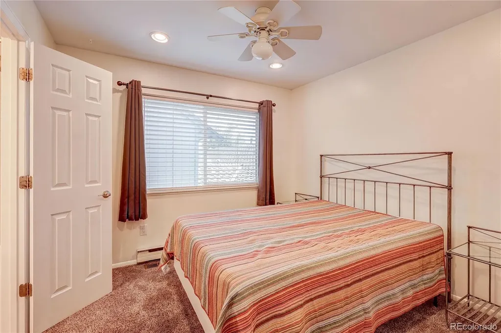 2490 S Worchester Court Aurora CO 80014