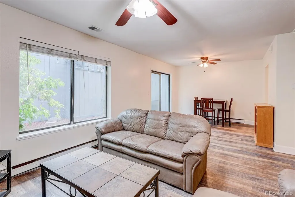 2490 S Worchester Court Aurora CO 80014