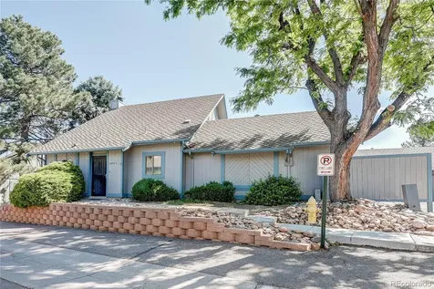 2490 S Worchester Court Aurora CO 80014