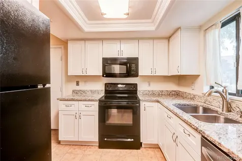 2490 S Worchester Court Aurora CO 80014