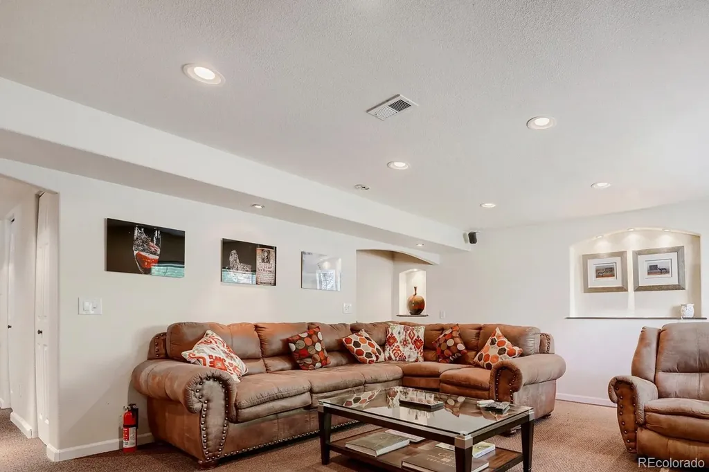 3025 S Yampa Way Aurora CO 80013