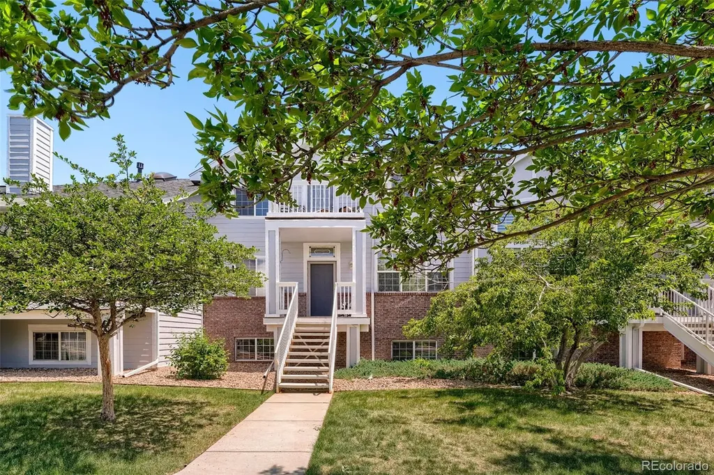 3025 S Yampa Way Aurora CO 80013