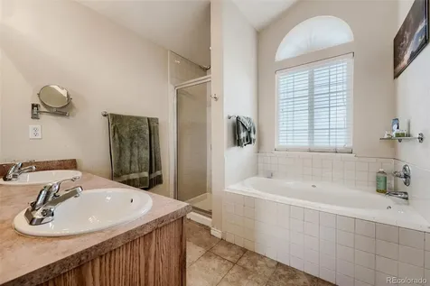 3025 S Yampa Way Aurora CO 80013