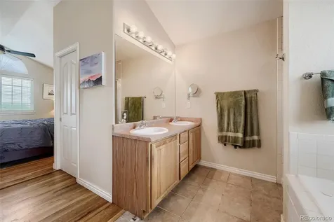 3025 S Yampa Way Aurora CO 80013