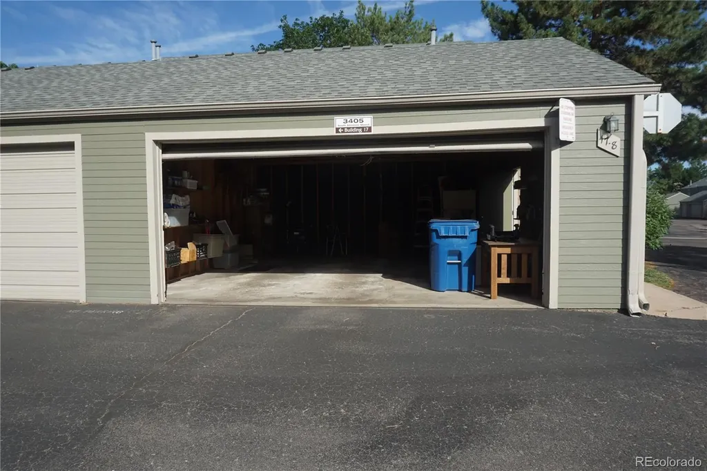 3405 S Ammons Street Denver CO 80227