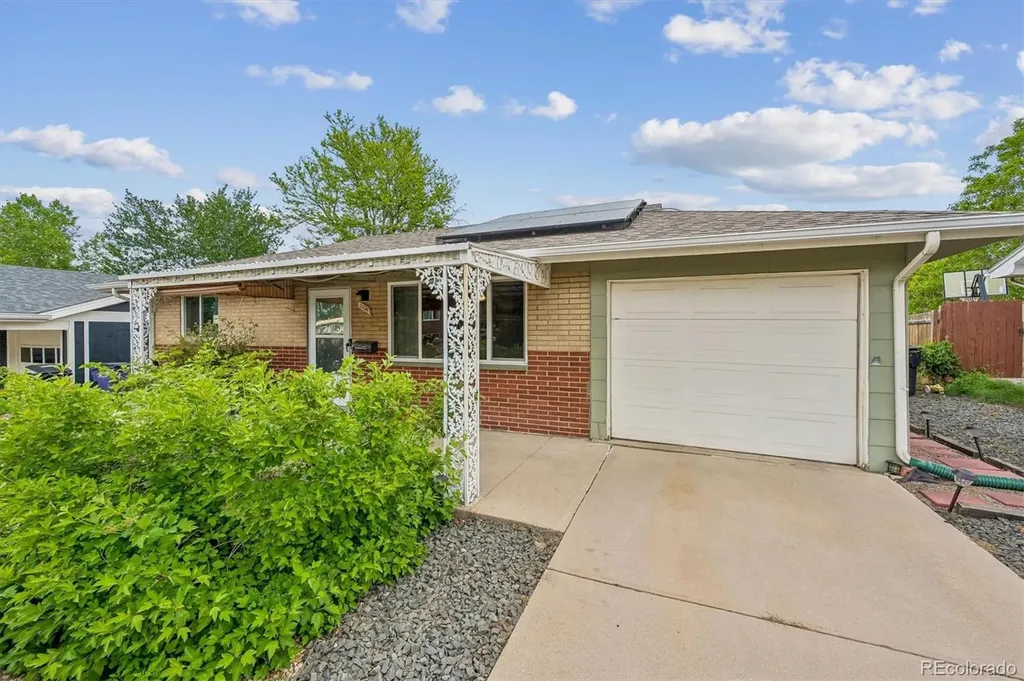2636 S Osceola Street Denver CO 80219