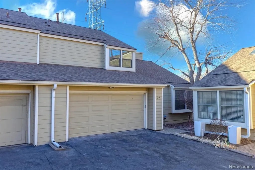 1011 Pierce Street Lakewood CO 80214