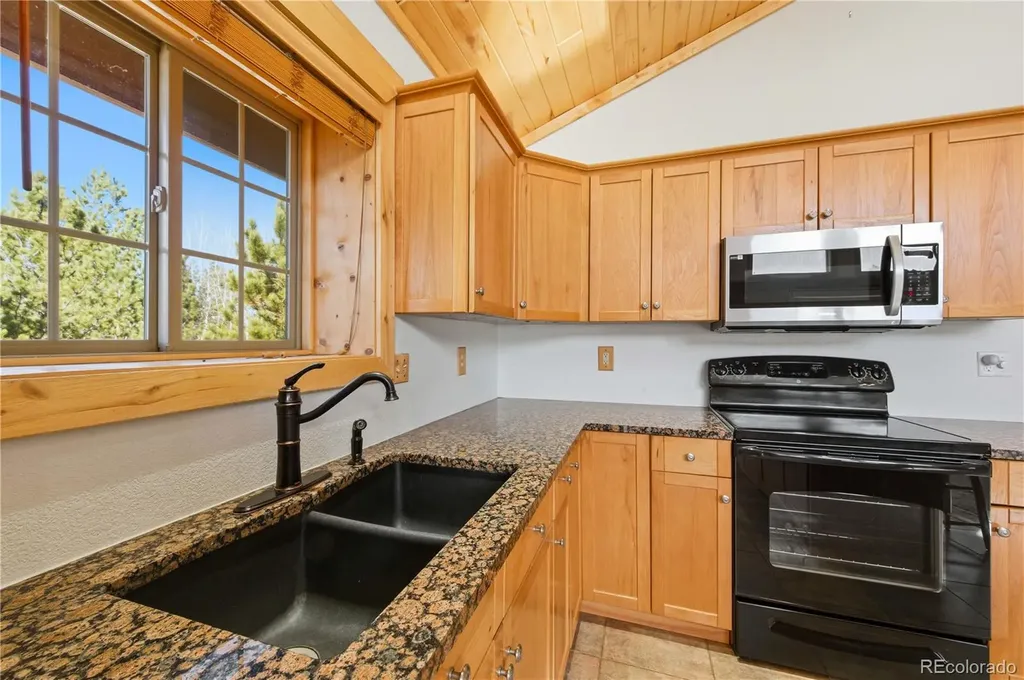 73 Big Horn Lane Florissant CO 80816