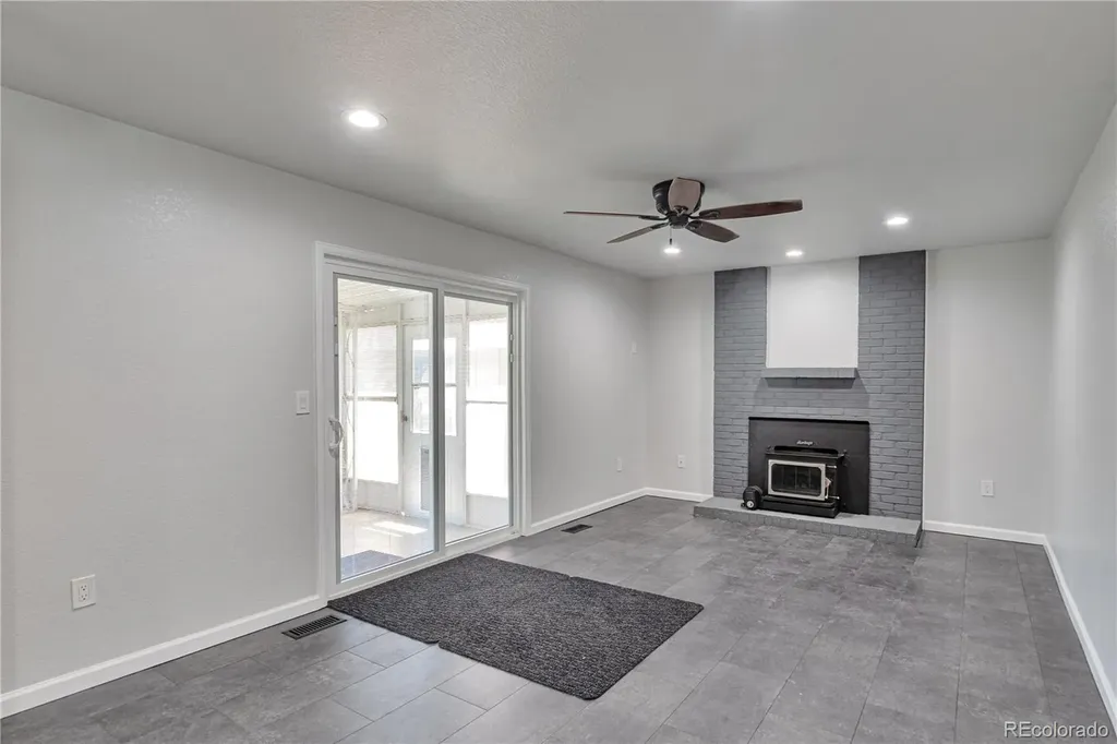 3298 S Olathe Way Aurora CO 80013