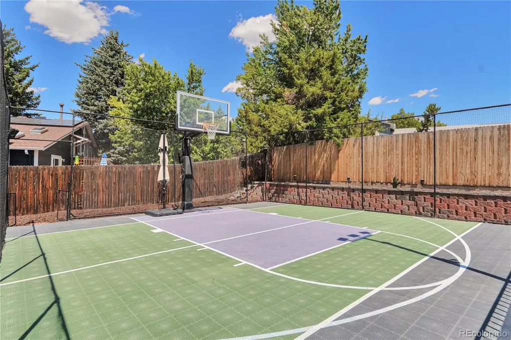 3298 S Olathe Way Aurora CO 80013