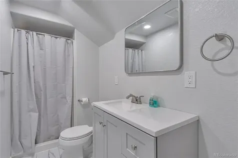 3298 S Olathe Way Aurora CO 80013