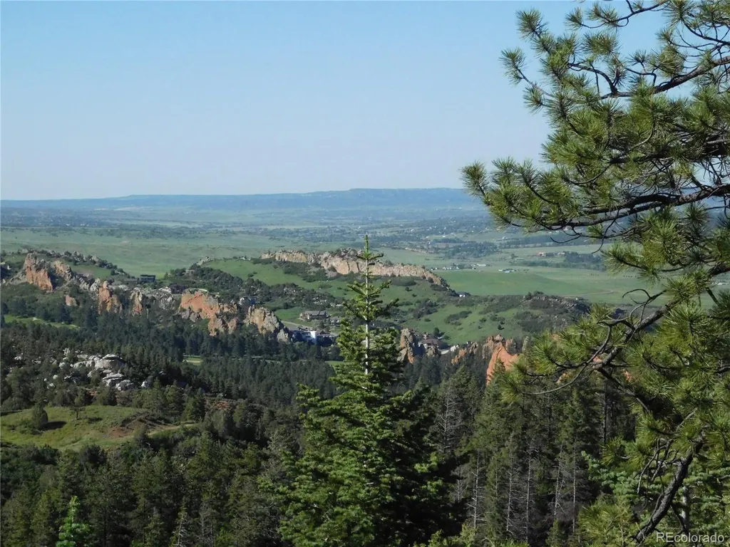 5425 Cheyenne Drive Larkspur CO 80118