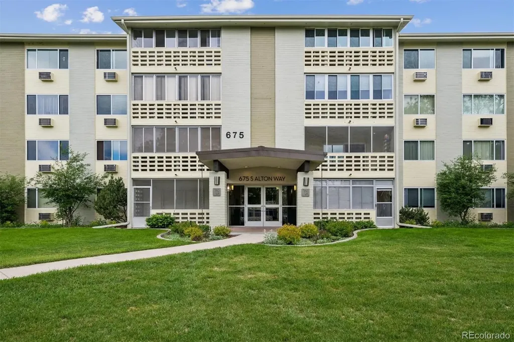 675 S Alton Way Denver CO 80247