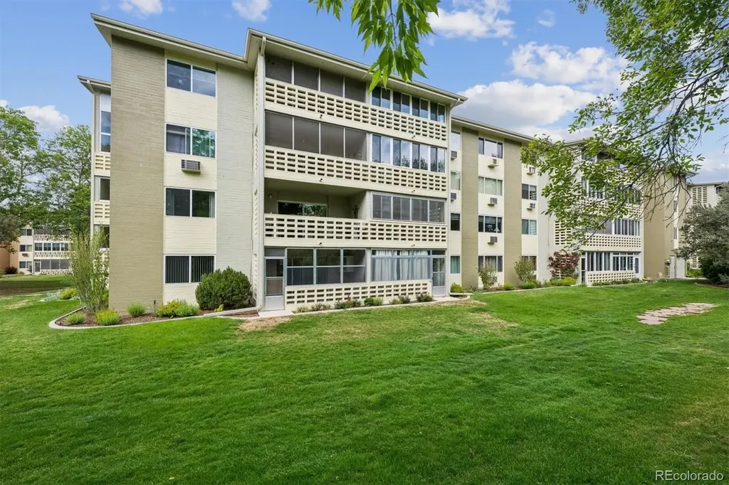 675 S Alton Way Denver CO 80247