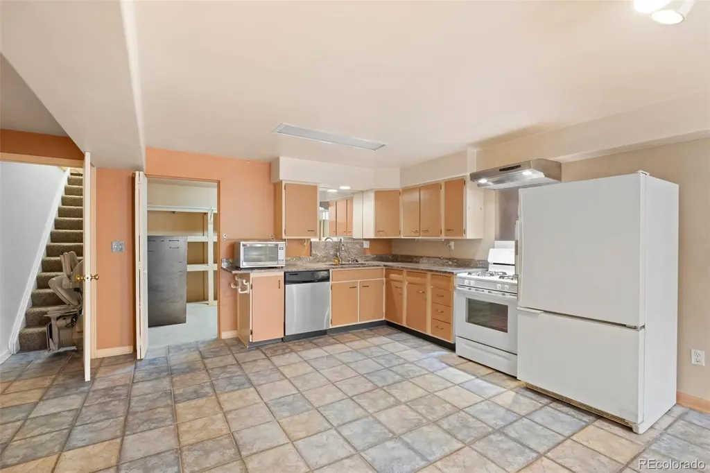 405 E Sutton Circle Lafayette CO 80026