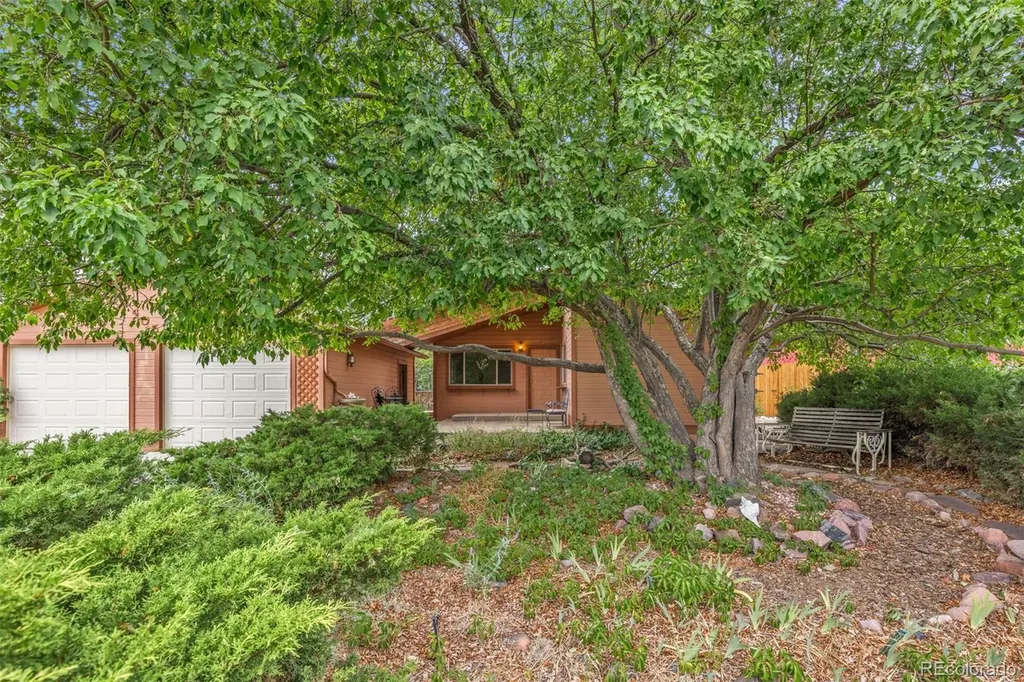 405 E Sutton Circle Lafayette CO 80026