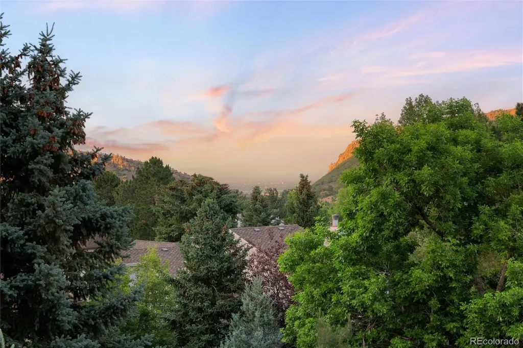 24 Desert Willow Lane Littleton CO 80127