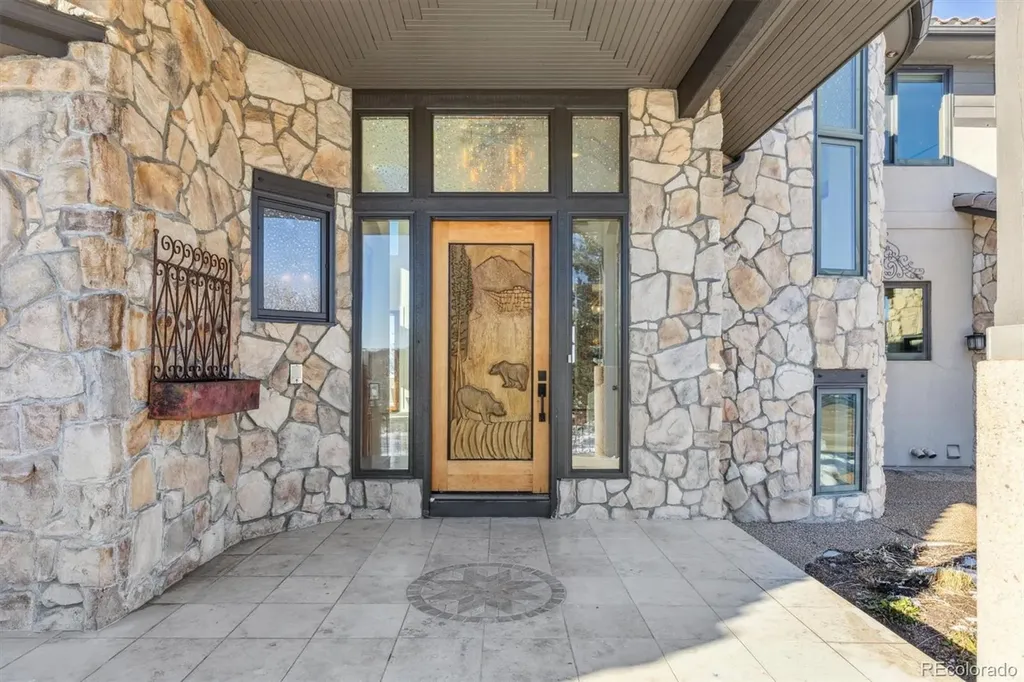 2221 Big Bear Drive Sedalia CO 80135