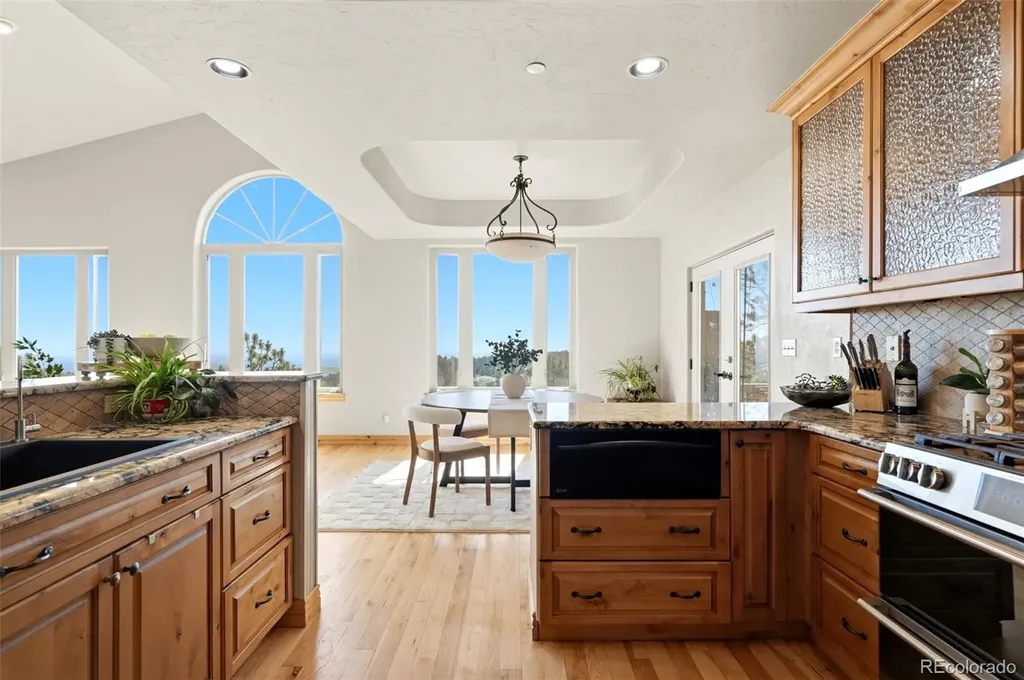 1520 S Lininger Drive Golden CO 80401