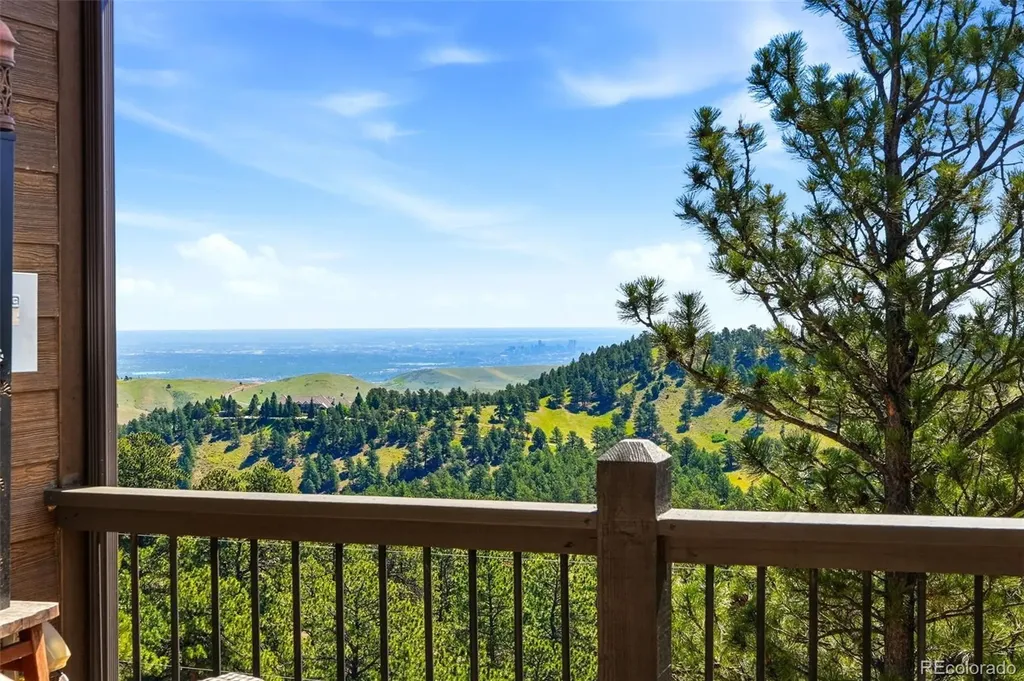 1520 S Lininger Drive Golden CO 80401