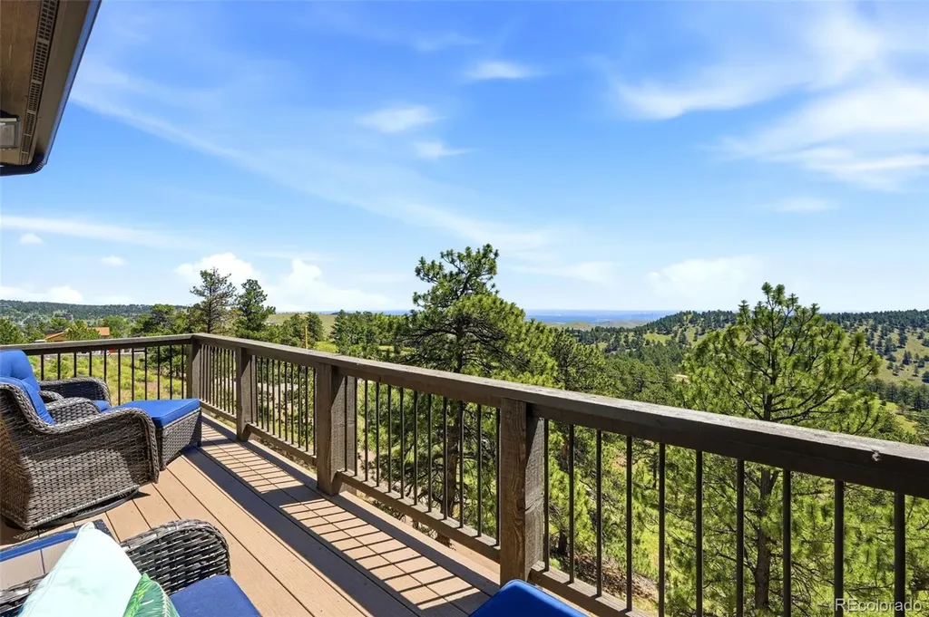 1520 S Lininger Drive Golden CO 80401